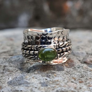 Peridot spinner Ring, 925 Sterling Silver Ring, Handmade Ring, Gemstone Ring, Women Ring, Statement Ring, Anxiety Ring, Fidget Ring, Gifts,