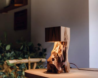 Modern Sculptural Driftwood Table Lamp for Bedroom Living Room Ambient Lighting Decor