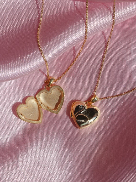 New Gold Cake Pet Charm Set Of 4 - Gold Tone - Pink /Clear Hearts, Ribbon,  Star