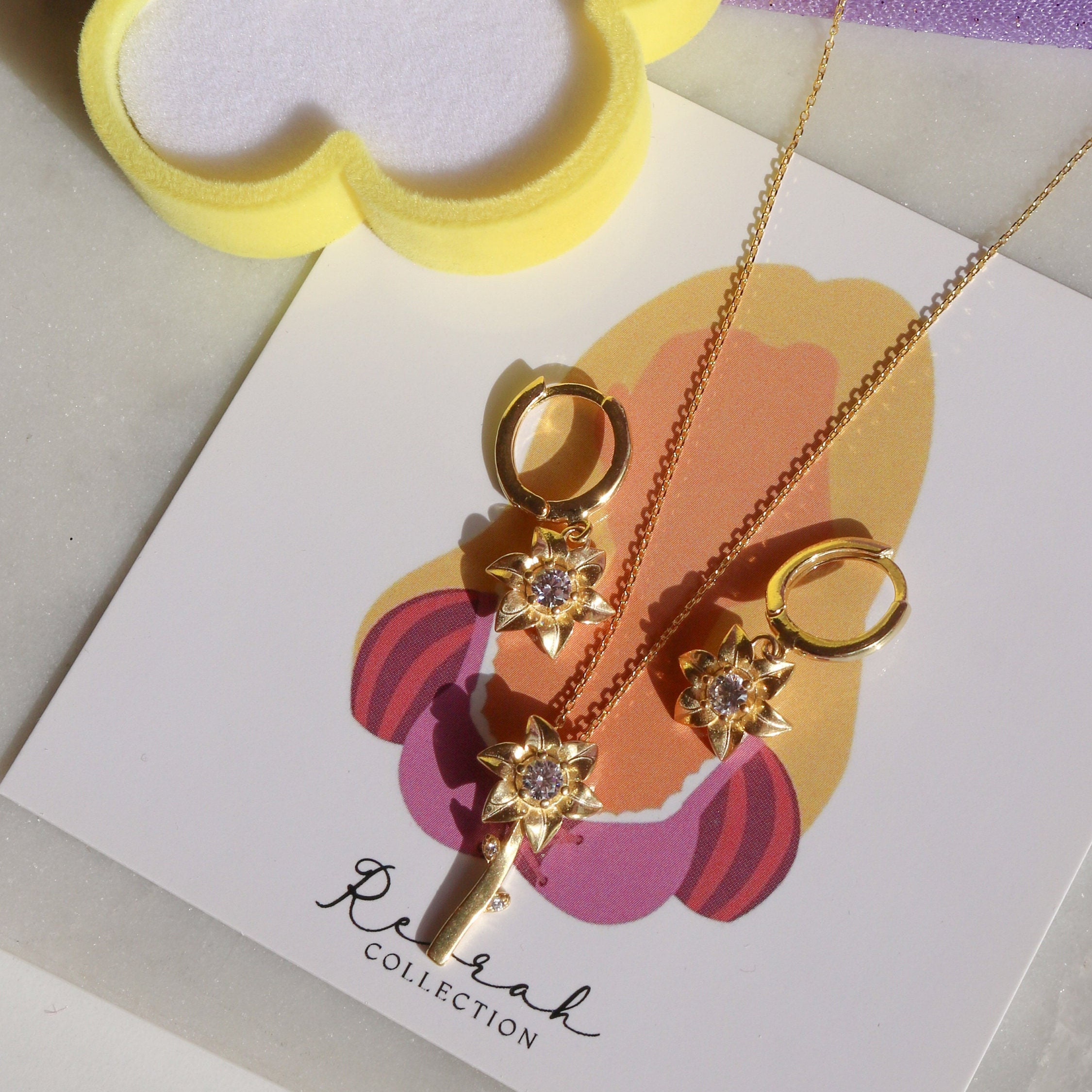 Shop Louis Vuitton Star blossom pendant, pink gold and diamonds (Q93710) by  Maisondesoeur