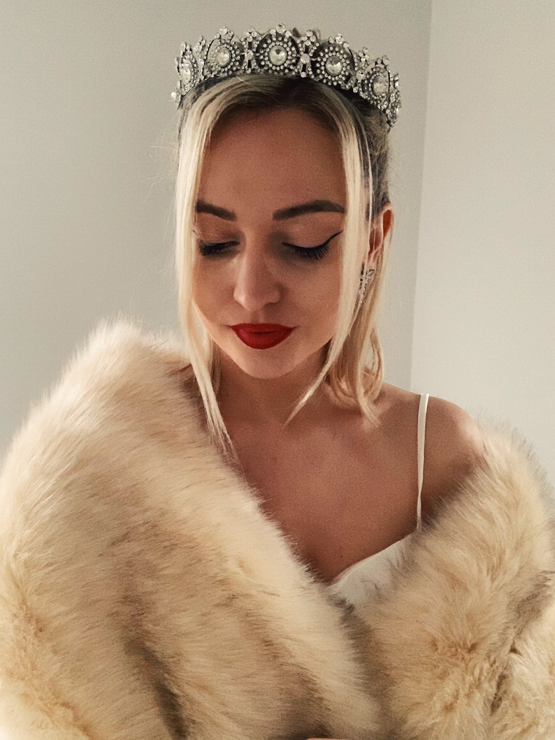 Faux Fur Wrap / Faux Fur Shawl / Winter Wedding / Bridal Shawl - Etsy