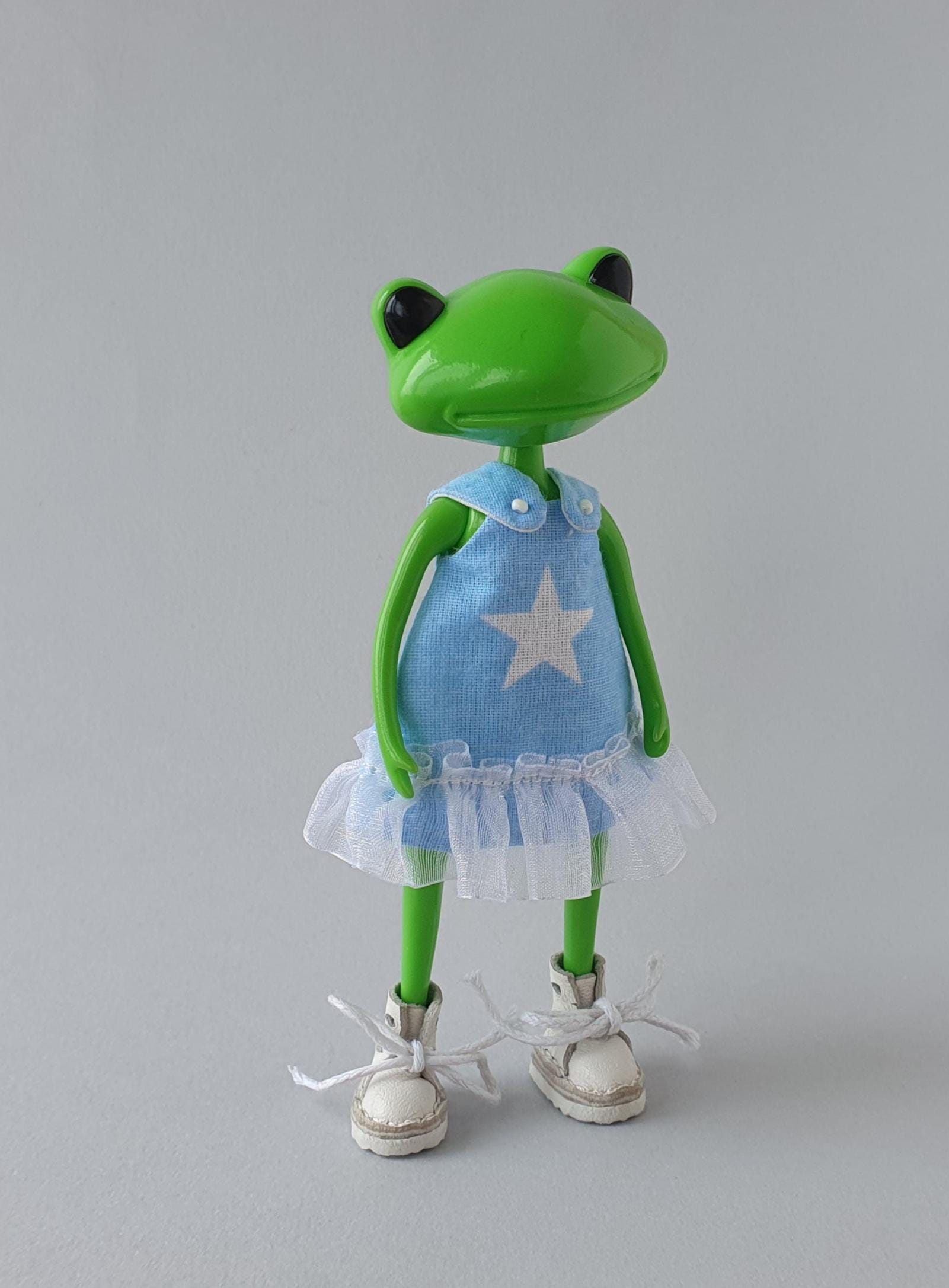 Wonderfrog - Etsy