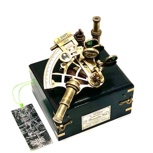 Antique Maritime Nautical Sextant Vintage Marine Astrolabe Ship&#39;s Instruments with Wooden Box Brass Ship Sextant with Hardwood Engraved Box