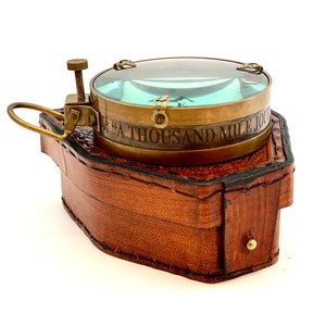 Lecteur de carte nautique boussole vintage vintage 3" en laiton et étui en cuir Lecteur de carte vintage fait main boussole Spencer en laiton