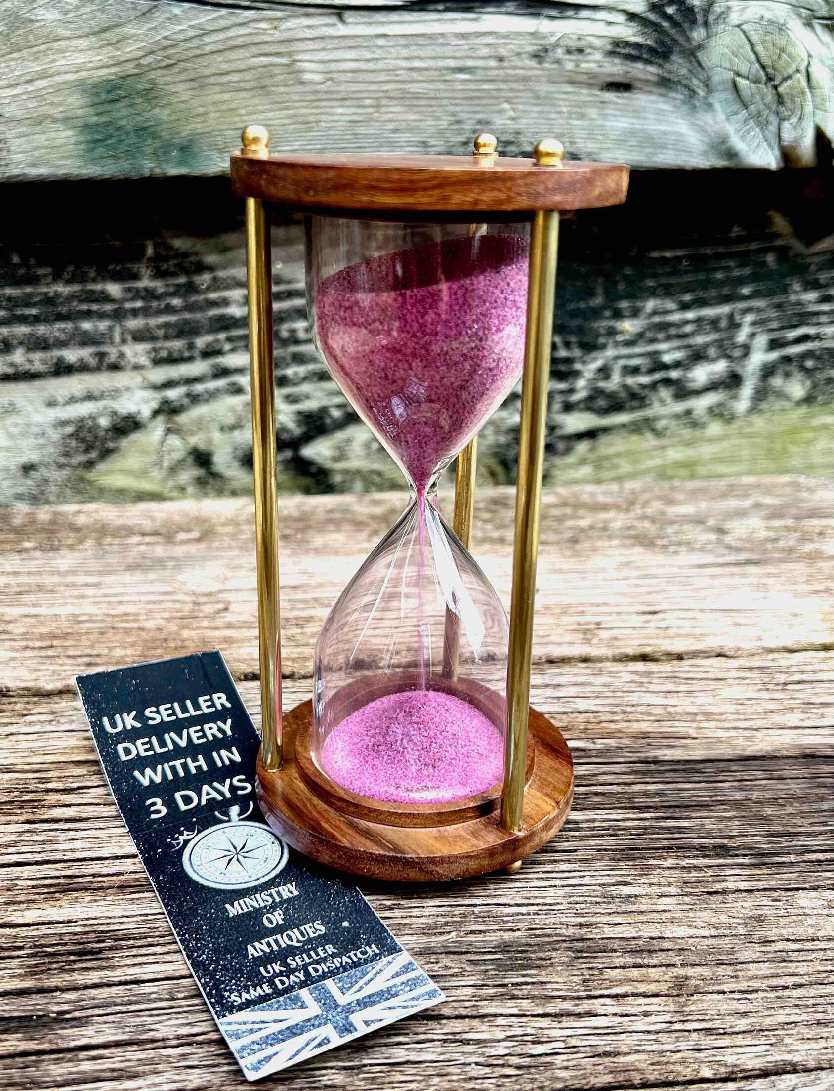 【希少】アンティークピンクが可愛い砂時計 希少】アンティークピンクが可愛い砂時計 ヴィンテージ 6インチ 木製