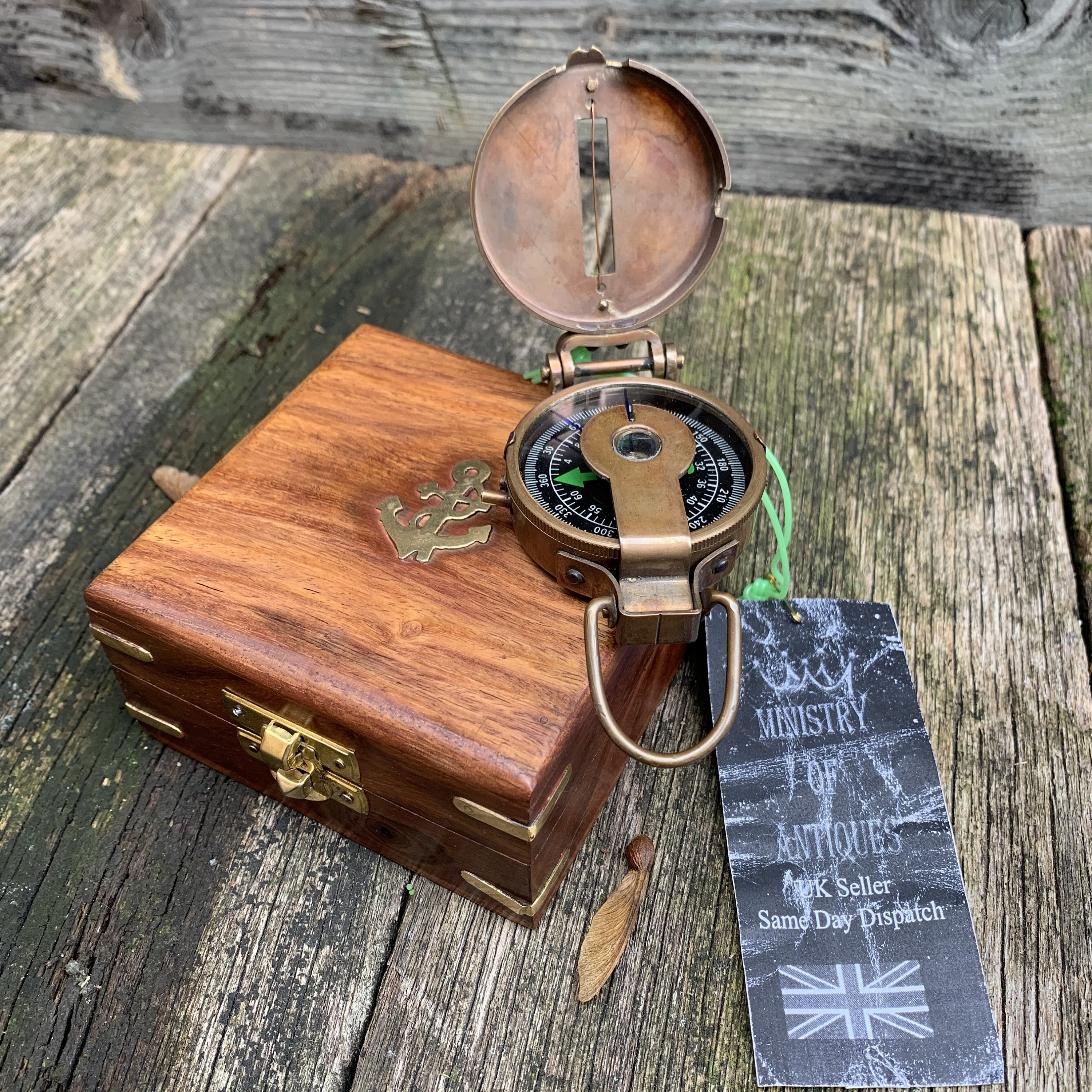 Soldiers Military Thumb Compass Vintage Brass WW2 1940 Navigation