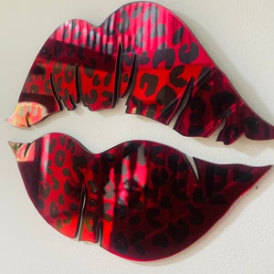 Mirror acrylic lips with leopard print  - Acrylic - Lip Decor - Wall decor - wall lips
