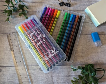Estuche personalizado para bolígrafos de profesor: Regalo de agradecimiento con 10 bolígrafos de colores.