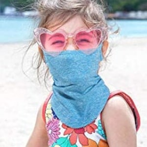 Children&#39;s Neck Gaiter with Ear Loops