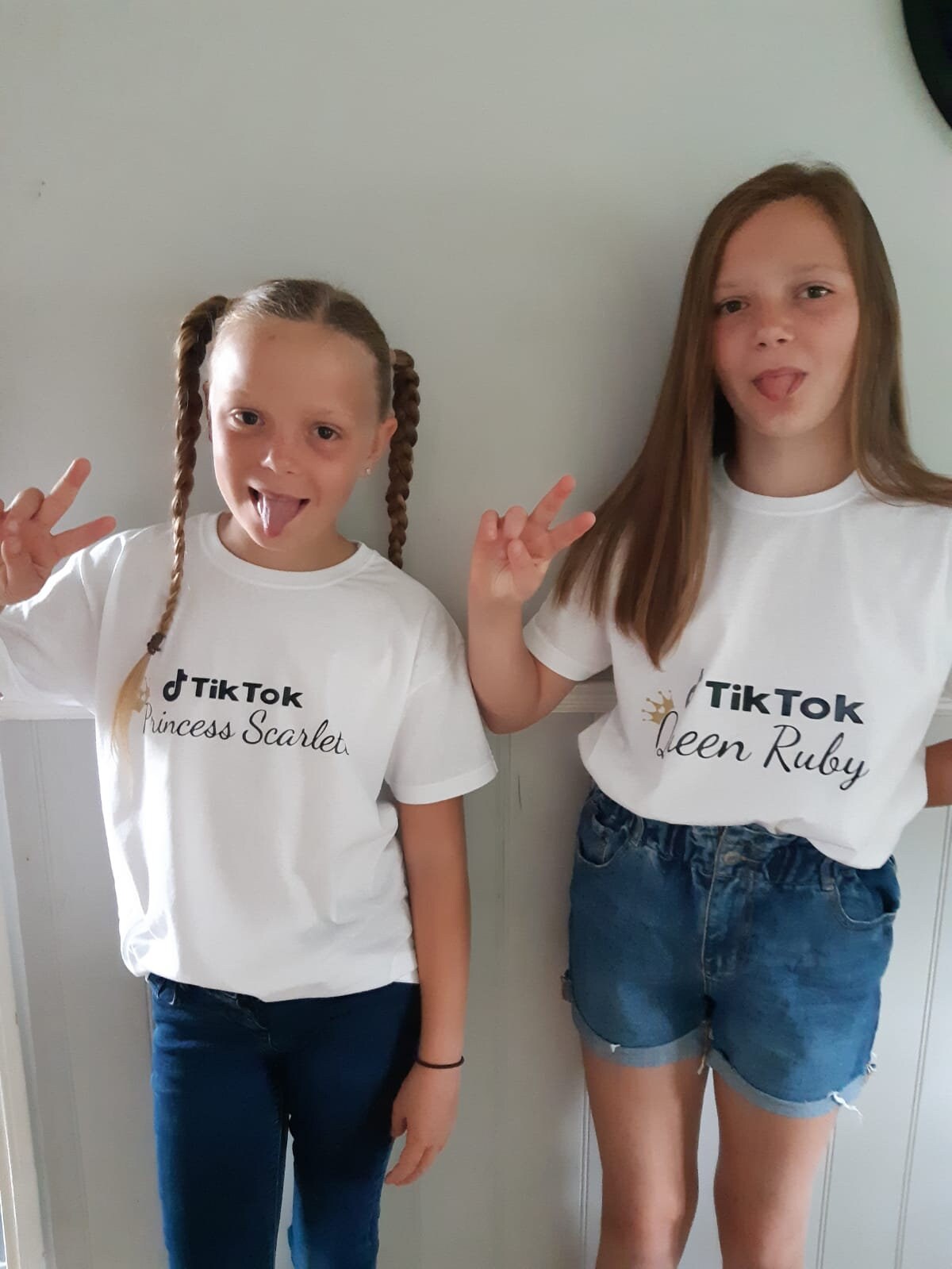 Tik Tok Queen Shirt Tik Tok Lover Tiktok Gift for Tiktok Etsy