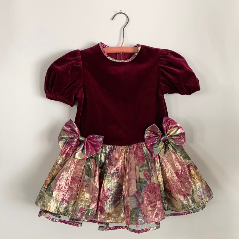 Vintage Crushed Velvet Metallic Floral Print Party Dress with Bows /& Ruffles Skirt 3T HOVK0081