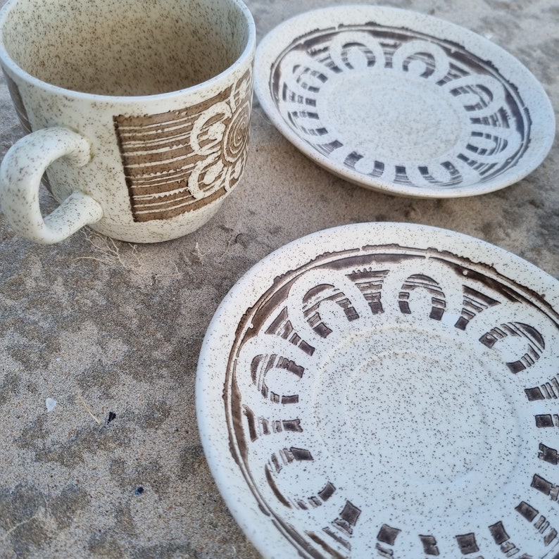Bilton England Stoneware Cups and Saucers Vintage British Etsy