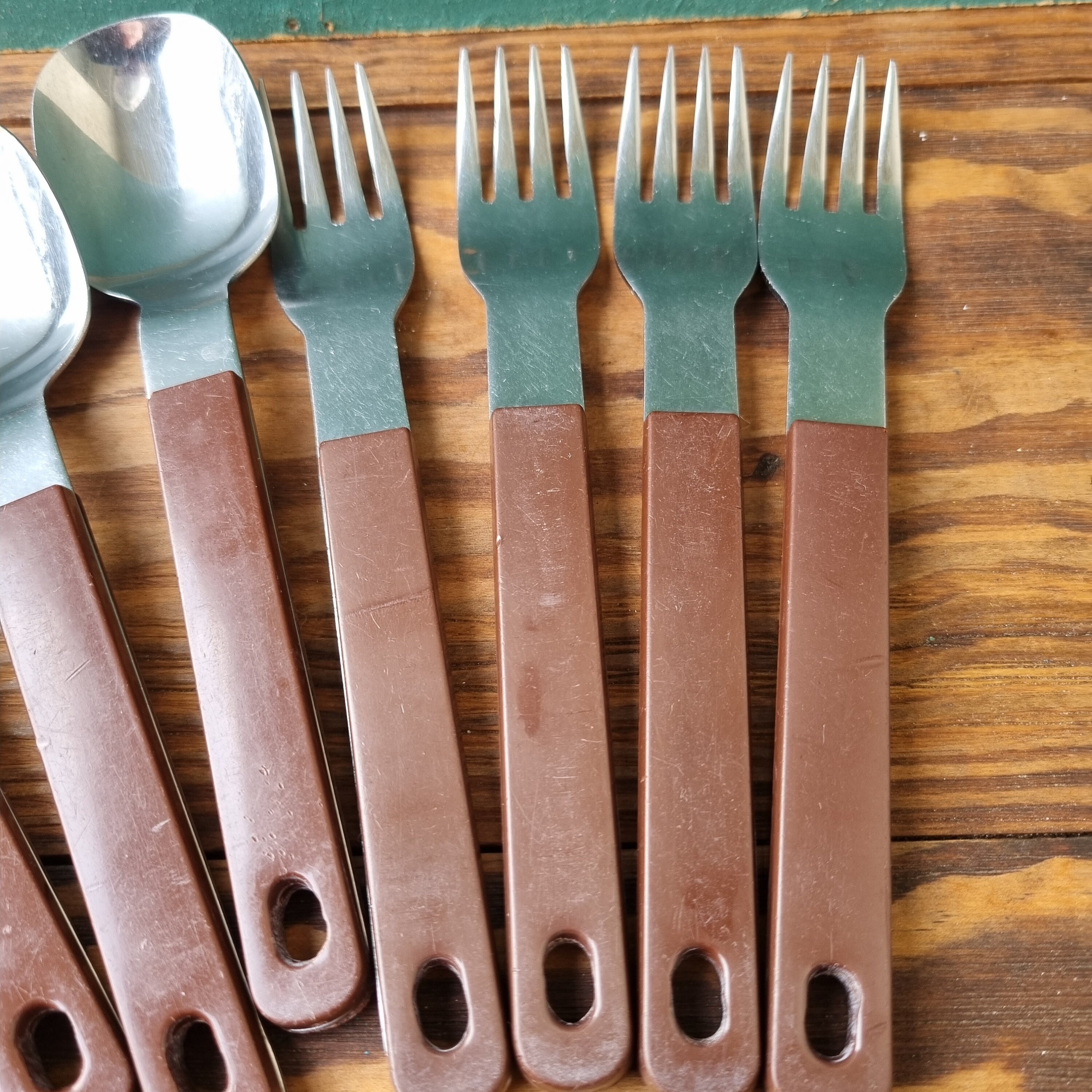 Boda buffe カトラリーセット スタンド付き レトロ ビンテージ Boda buffe カトラリーセット スタンド付き レトロ ビンテージ