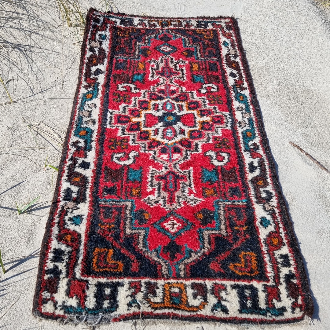 Sarouk Rug - Ca 75 yrs old 141 x 210 cm Sarouk Rug - Ca 75 yrs old 141 x 210 cm