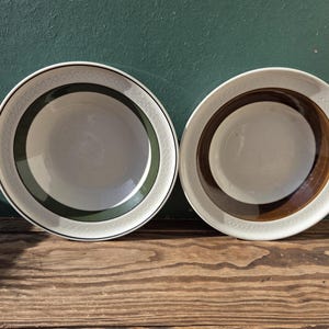 Plato hondo vintage de Rörstrand Forma, Taffel