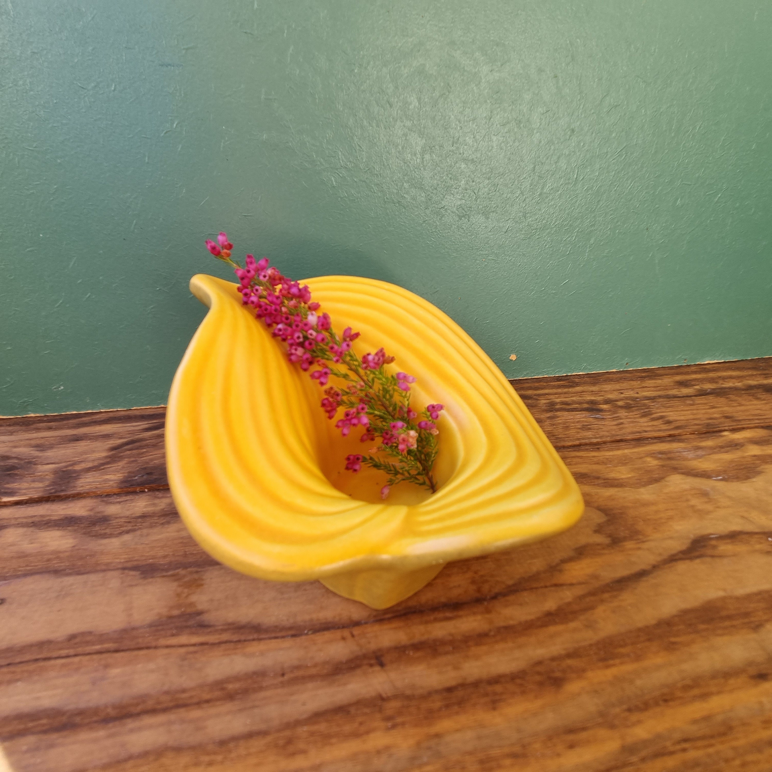 Jie Gantofta ヴィンテージ スウェーデン製 陶器 イエロー リーフ型