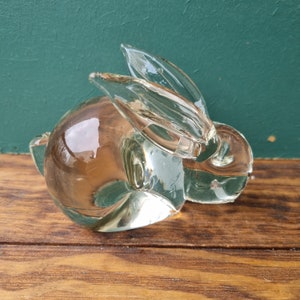 Vintage glass figur Bunny Rabbit Easter Art Glass Sweden, paperweight