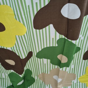 Nina Jobs, Cotton Fabric, for IKEA 2007, Poppy Flowers, Green Stripe, 10 yards