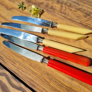 Rostfrei Solingen (6) Pc Art Deco Bakelite Fruit Knife Set Red