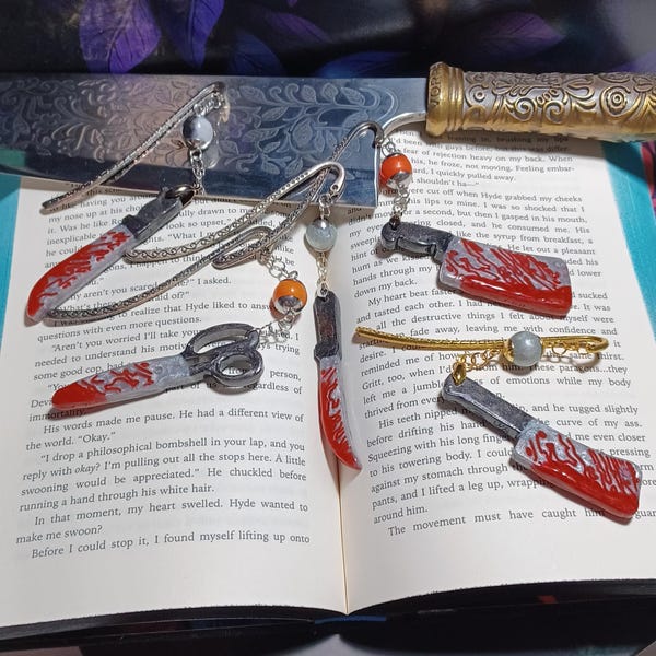 Slasher Bookmark, Horror, Thriller, Bookish Gift