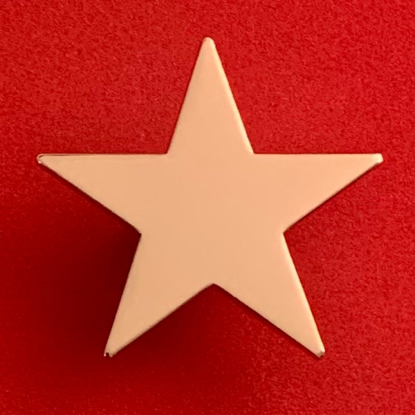 School badge star badge gold metal star badge- star badge - large size 35mm point to point - superb polished shiny finish - star pin u