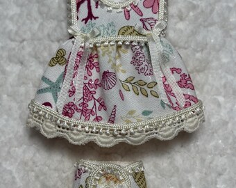 Dollhouse. Miniatures 1/12 scale. Dollhouse clothing set.