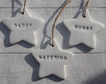 Gift tags personalised, Personalised Name Tag, Gift Tags Christmas, Rustic Clay Decor, Eco Tag for Gift, Family Tree Decorations, Place Name