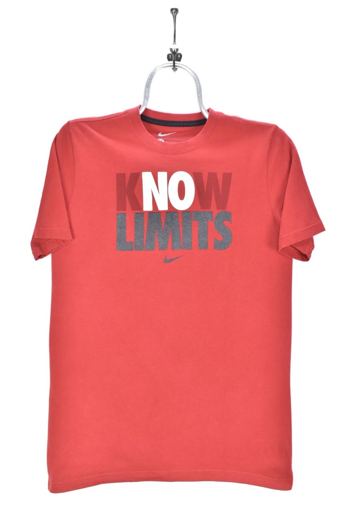 womens nike red shirt