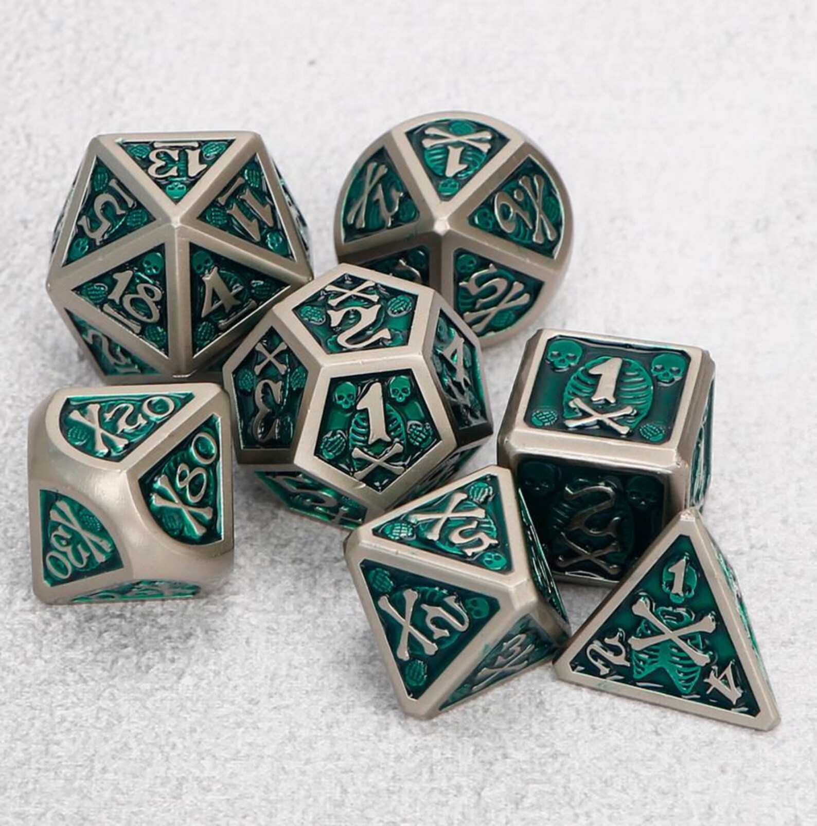 7pcs Green Skull Metal Dnd Dice Set Raised Dice for Dungeons Etsy UK