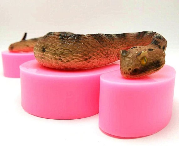 Snake silicone baking mold