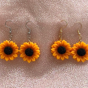 Lovely Sunflower Earrings