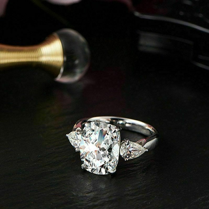 Cushion Cut Three Stone Ring/Unique Engagement Ring/Wedding Etsy