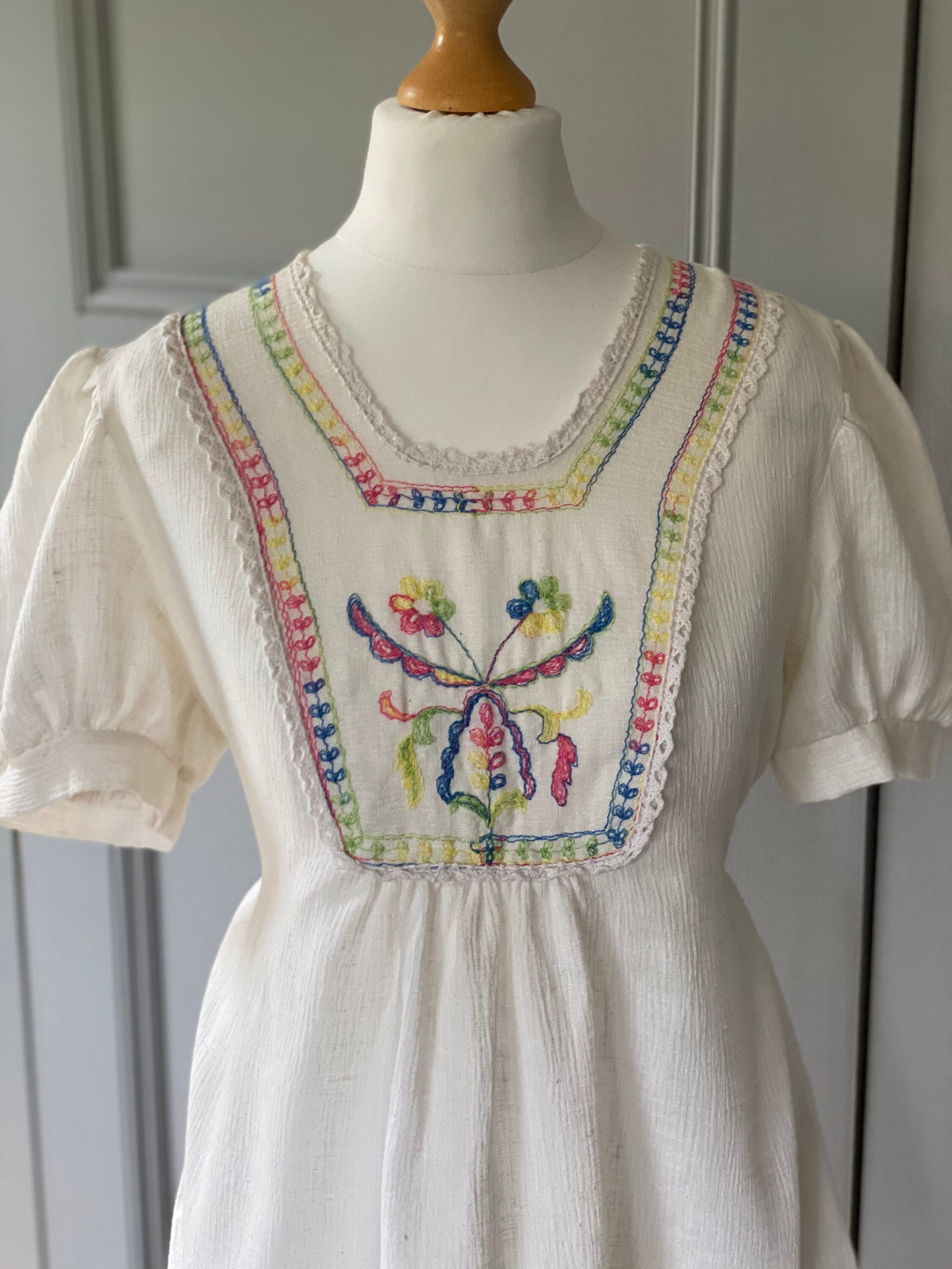 Vintage 70s Embroidered Hungarian Style Cheesecloth Top UK 1014 Etsy UK