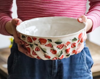 Bundt pan, ceramic baking pan, strawberry field, 20 cm