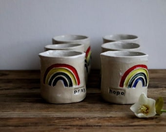 Design your RAINBOW MUG, choose your individual word/name