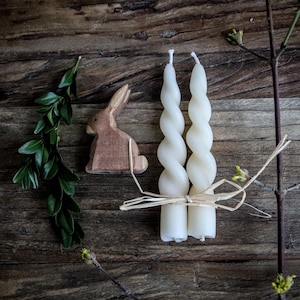 2 er Bundle - gedrehte Kerzen aus Bienenwachs, edle Spiralkerzen, FRÜHLINGSVERSPRECHEN