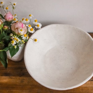Salad bowl serving bowl PUR, stoneware ceramic, 25 cm, hand-made,