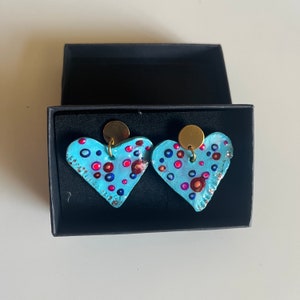 PENDIENTES CORAZON CELESTES Folk Originales Piezas Unicas Asimétricas Hecho a mano Pieza de Arte Exclusivos Regalo mujer único.