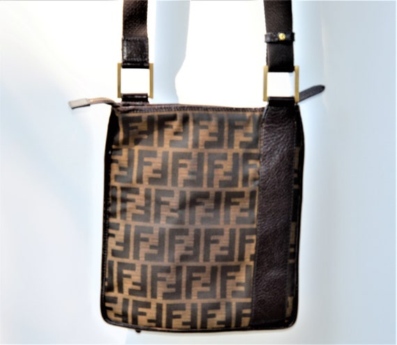 AUTH. Borsa FENDI Unisex - Tracolla Fendi - Fendi monogram tessuto FF - Fendi zucca - Borsa sportiva - Fendi vintage - Borsello uomo Fendi