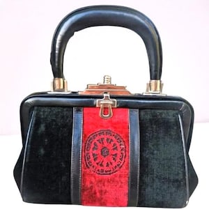 Sac à main BAGONGHI ROBERTA par CAMERINO vero vintage - Sac Roberta - Roberta noir - sac à main magenta et argent - sac vintage Italie