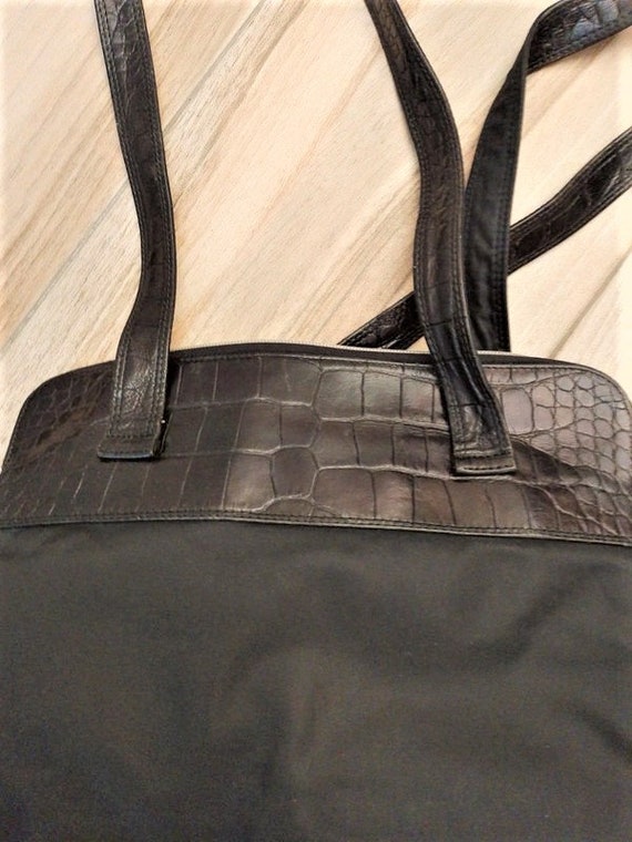 Authentic GIANNI VERSACE 80s shoulder bag - Black… - image 4
