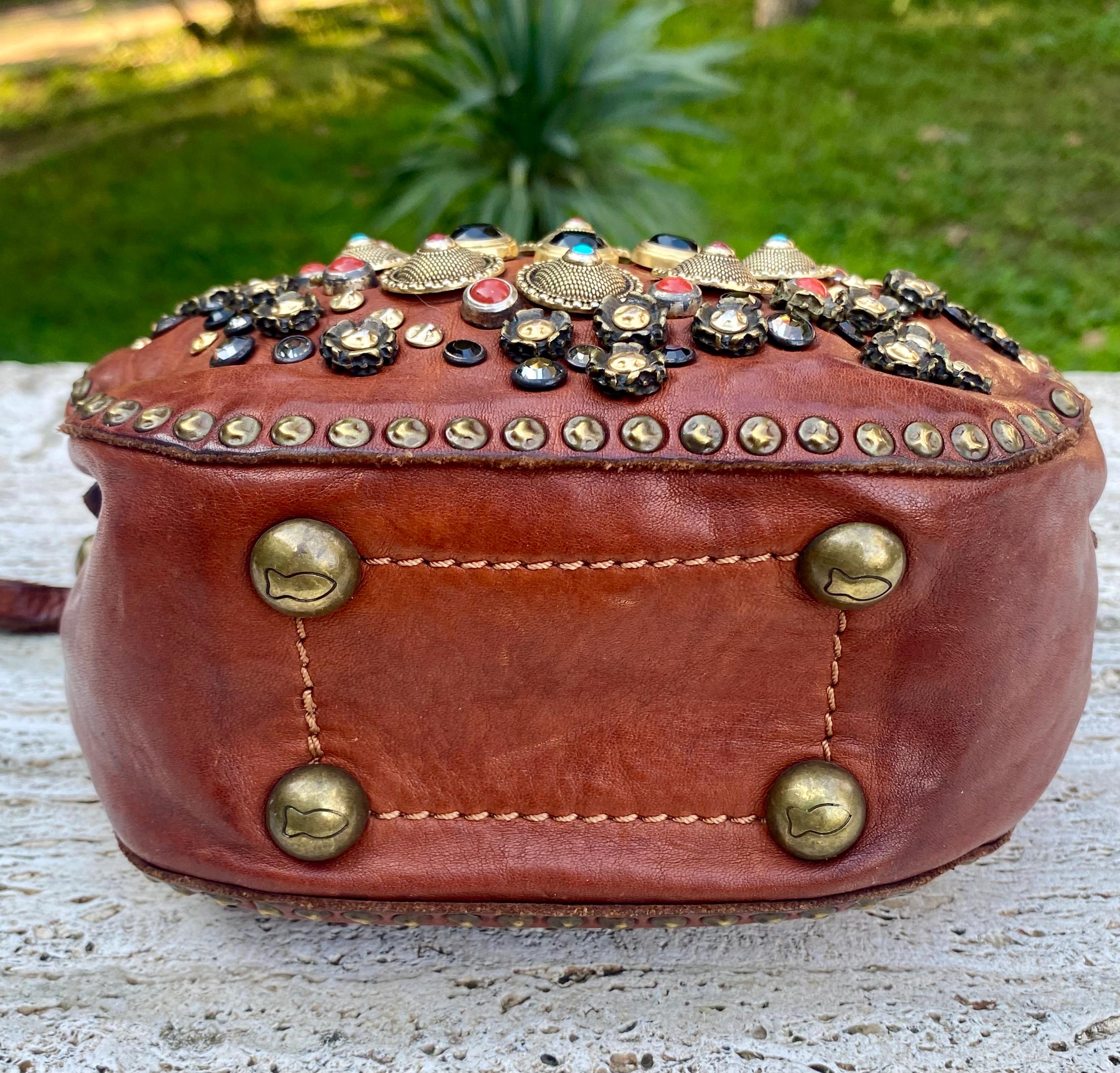 バッグ VINTAGE LEATHER STUDS SHOULDER BAG Italy CAMPOMAGGI Round Bag Vintage Leather - Handbag Leather and