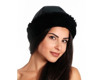 Sheepskin Cloche hat Unisex in Black Colour ARETI | HAT - Sheepskin Cap - Sheepskin hat - Winter hat