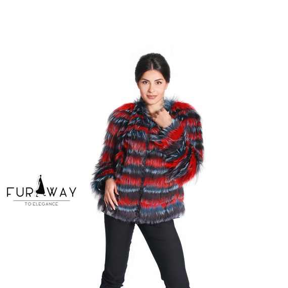 Fox Fur Jackey in Red & Blue Shades NIOBE JACKET Fur Jacket, Fur  Collection, Fox Fur Jacket, Genuine Fur, Natural Fox Fur Jacket 