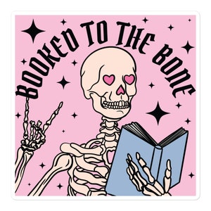 Booked To The Bone Sticker | Gruselbuch Sticker | Halloween Sticker | Bücherwurm | Bookstagram Booktok Sticker | TBR Sticker