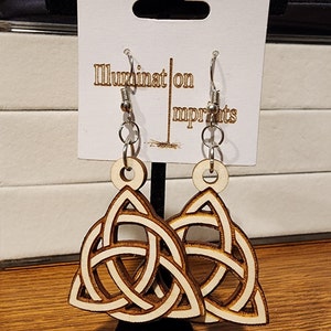 Triquetra Earrings - Celtic Irish symbol
