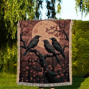 Moonlit Ravens Woven Throw Blanket Dark Woodland Gothic Tapestry | Enchanted Crowcore Whimsigoth Aesthetic Mystical Crow Fall Forestcore Art 画像 1