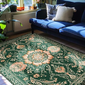 Statement Rug for Living Room | Emerald Green Aesthetic Maximalist Room Decor Classic Ornate Victorian Rug Nordic Accent for Elegant Bedroom afbeelding 4
