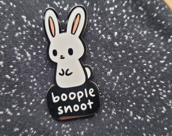 Bunny Bun Needle Minder - Etsy