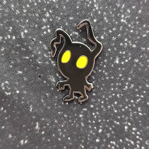 Heartless Kingdom Hearts Enamel Brooch Magnet needle minder